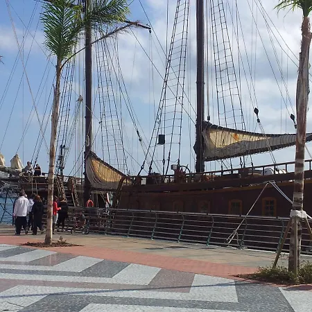 & Port Gandía